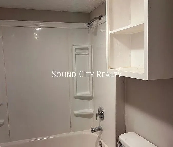 1731 Dr Db Todd Jr Blvd — Photo 16