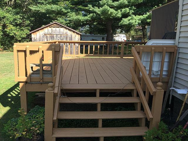2nd image of 124 Lister Ave