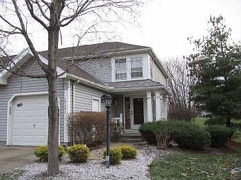 1st image of 19391 Puritas Ave #24