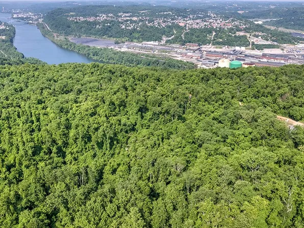 150 Coyote Ridge Rd, Elizabeth, PA 15037