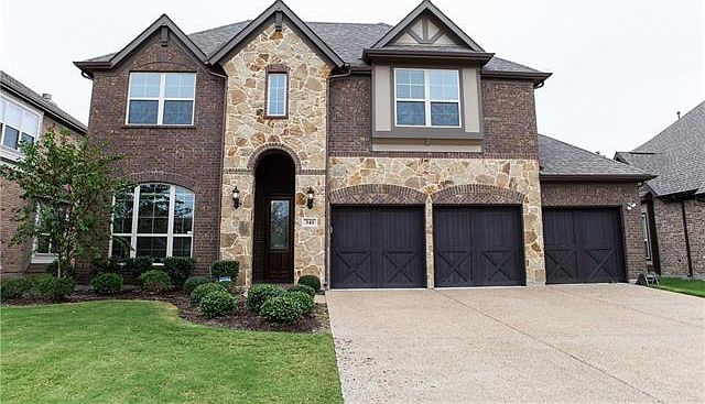 1st image of 341 Hampshire Dr