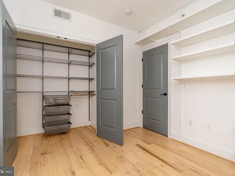811 Upshur St NW #Penthouse 10 — Photo 33