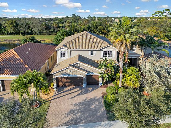 4th image of 4621 Capital Drive