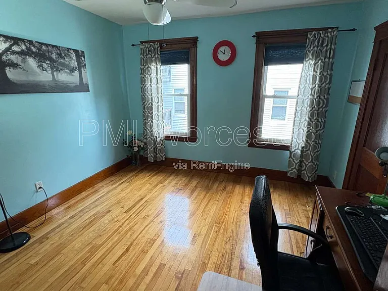 11 Olga Ave — Photo 6