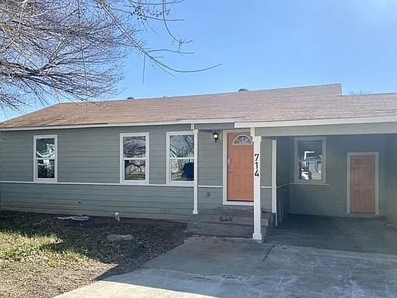 2nd image of 714 Cravens Ave