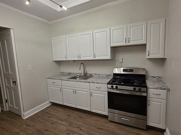 2nd image of 361 Madison Ave Floor 2
