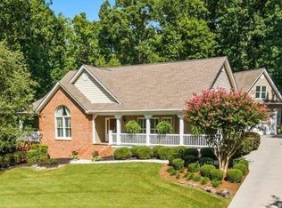 1966 Ridge Point Dr NW, Cleveland, TN 37311