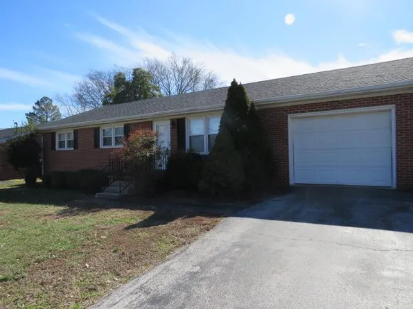 619 Las Vegas Dr, Hopkinsville, KY 42240