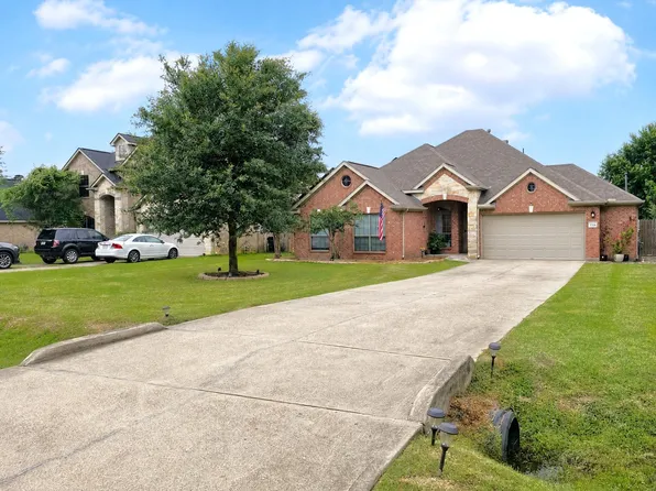 33039 Lois Ln, Magnolia, TX 77354
