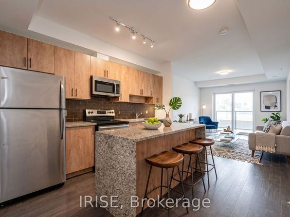 4040 Upper Middle Rd #319, Burlington, ON L7M 0H2