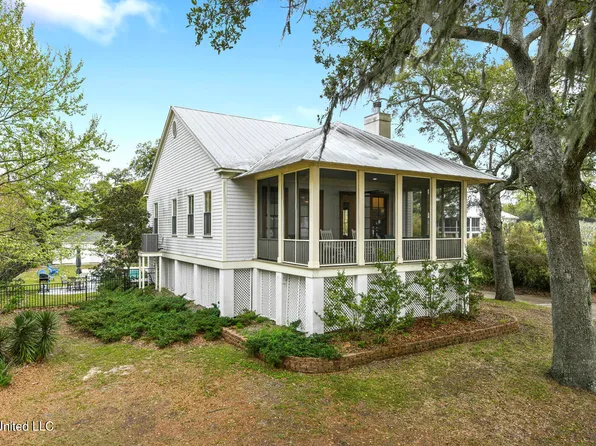 790 W Beach Blvd, Pass Christian, MS 39571