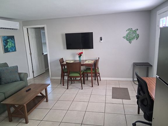5th image of 125 119th Ave #2