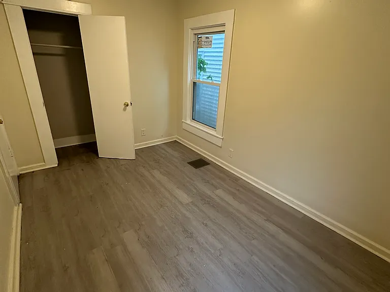 113 Morris St #11 — Photo 11
