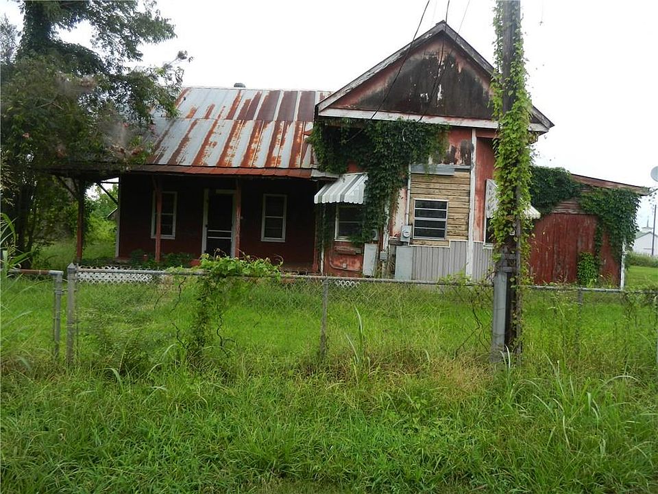 1st image of 289 S Bayou De Glaise Rd