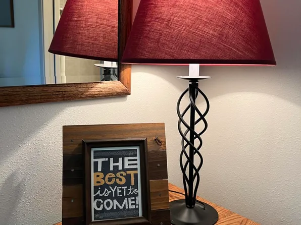 807 E Desperado Trl #101, Sisters, OR 97759