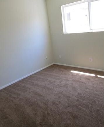 5th image of 4335 McClintock St Unit 1