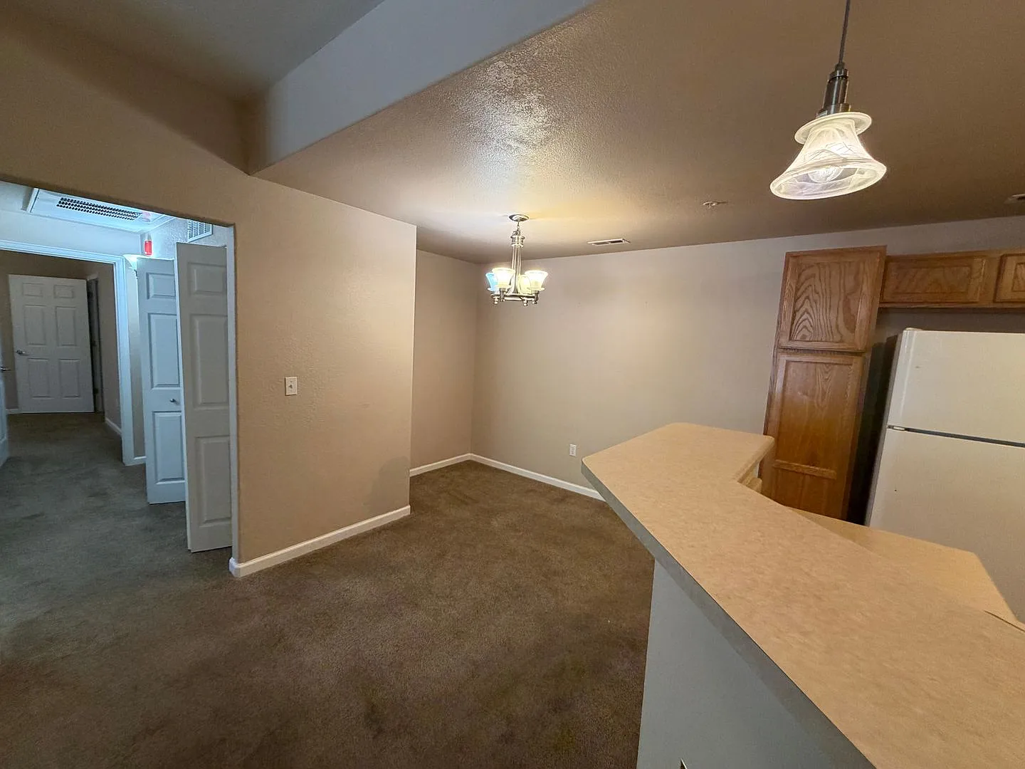 2 Bedroom Condo — Photo 4