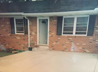 412 Clover Ln, Wauseon, OH 43567