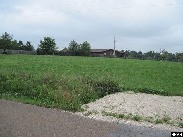 2nd image of Claude Tucker Rd
