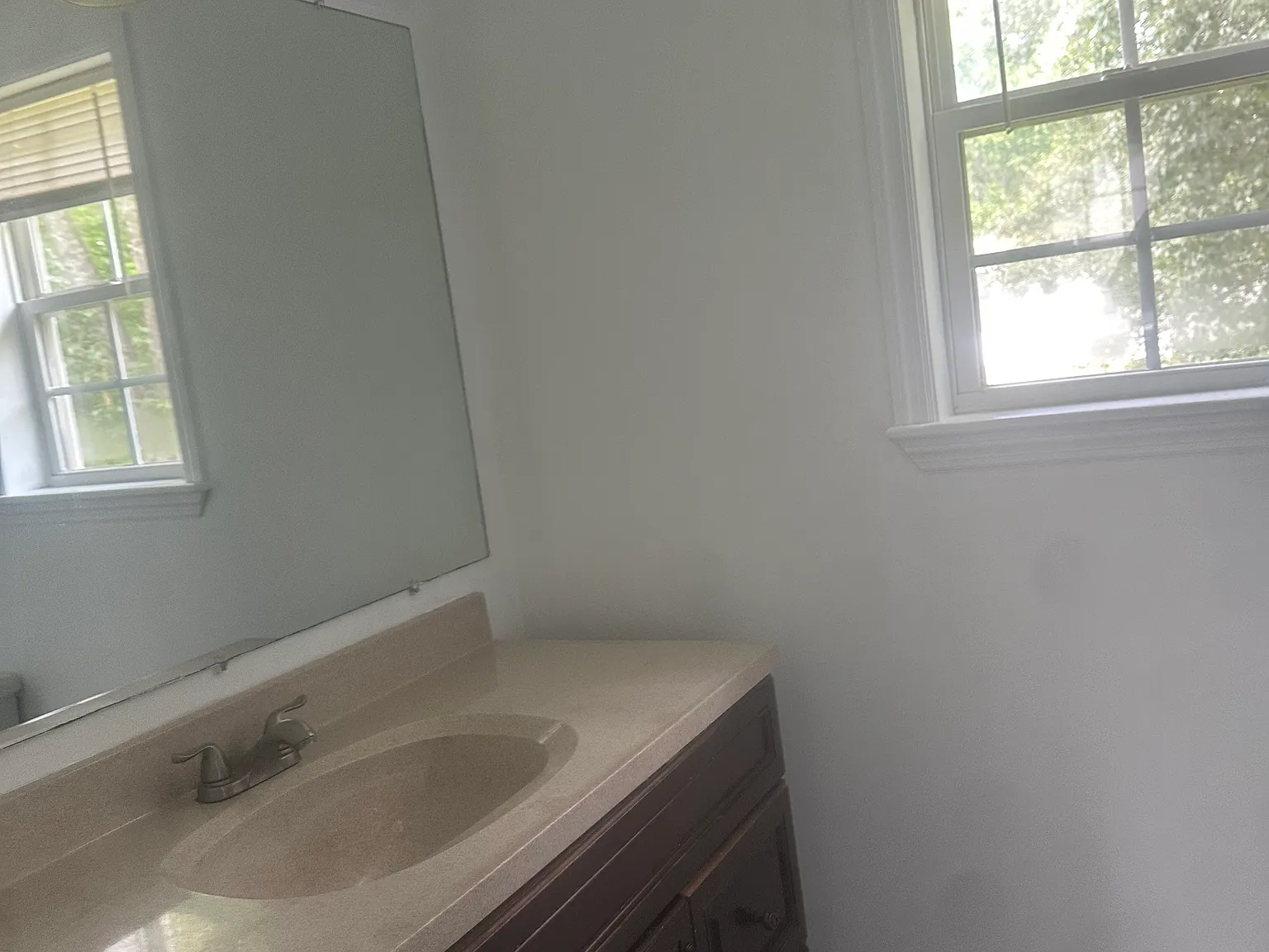 601 Garland Ferry Rd — Photo 3
