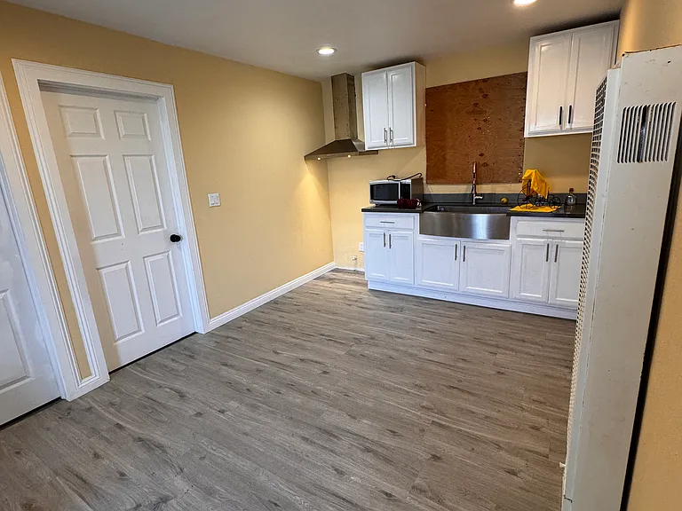 29466 Yates St — Photo 10