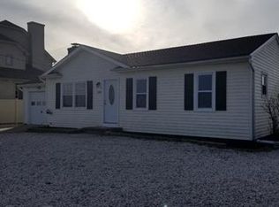 1201 Penguin Ct, Forked River, NJ 08731