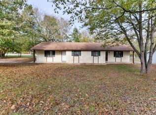2214 Acacia Club Rd, Hollister, MO 65672