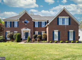 1518 Thurber St, Herndon, VA