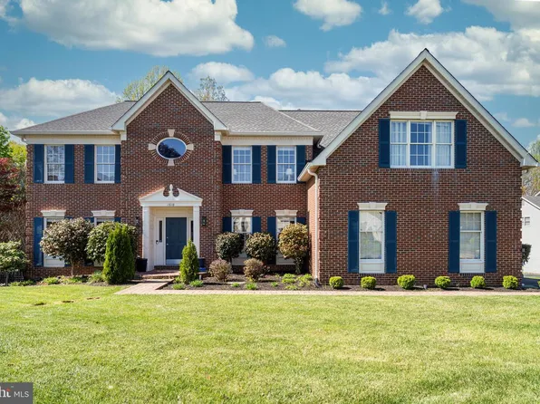 1518 Thurber St, Herndon, VA 20170