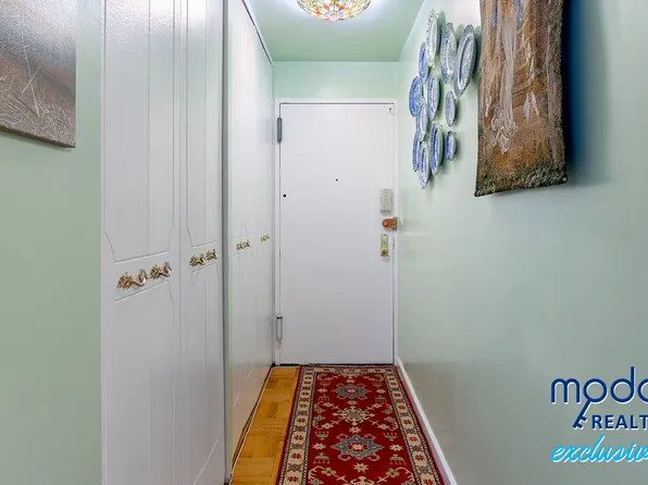 3333 Henry Hudson Parkway image 14 of 29