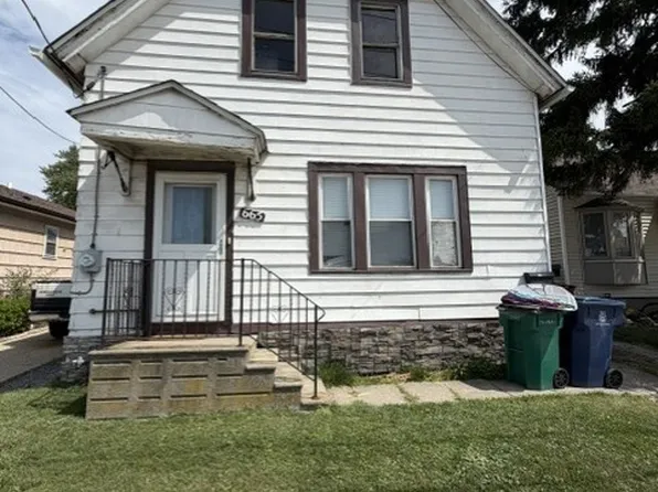 665 S Ogden St, Buffalo, NY 14206
