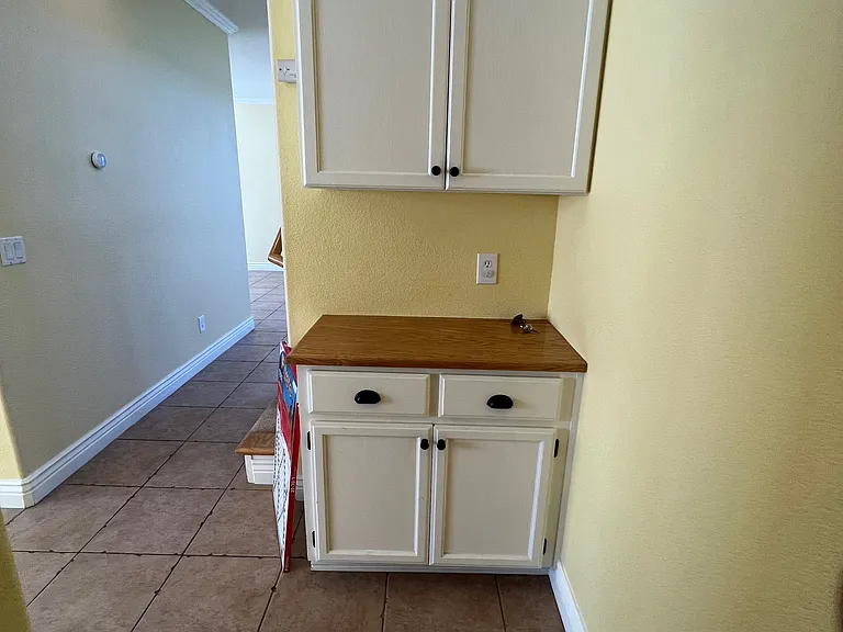 1900 Fallbrook Ln — Photo 19