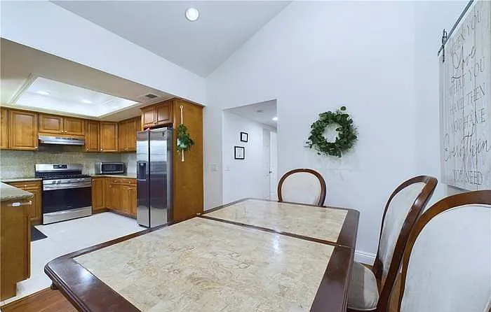 Monte Carlo Dr — Photo 11