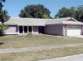 1901 Blue Heron Way, Palm Harbor, FL 34683
