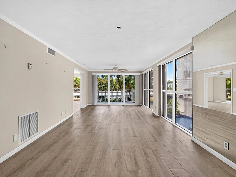 3901 S Flagler Dr #204 — Photo 12
