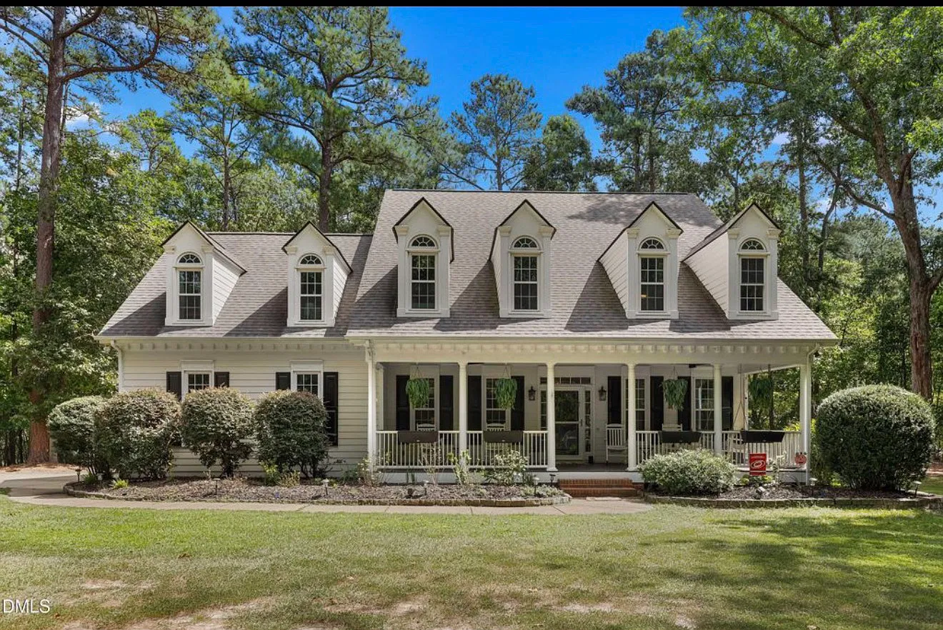 4 bed, 2894 sqft, $3,300 — Photo 1