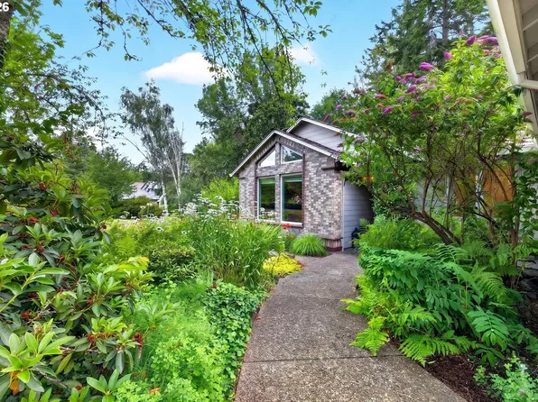 4509 NE Blue Heron Ct, Newberg, OR 97132