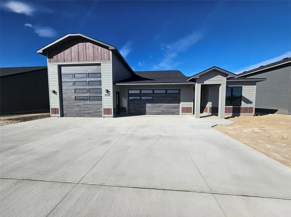 908 Malgretout Pkwy, Dodge City, KS 67801