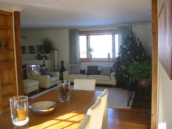  dining room to living room view