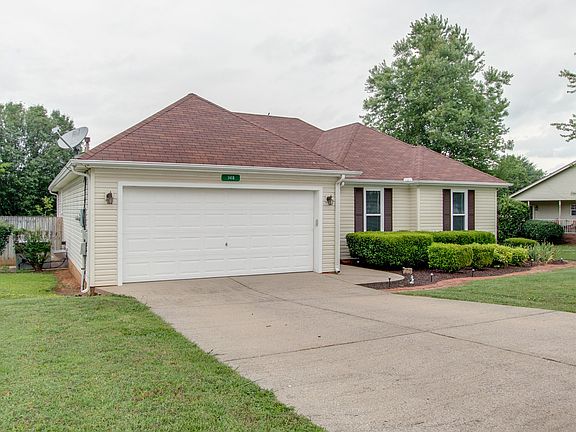 2nd image of 1418 Knight Dr