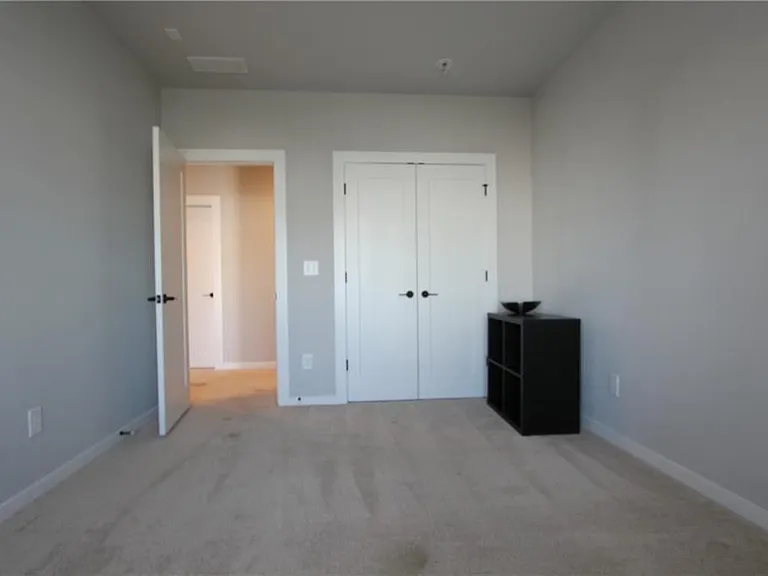 1740 Bolton Rd NW — Photo 27