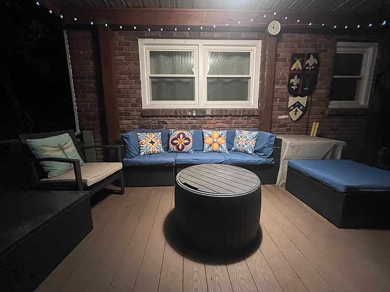 patio at night