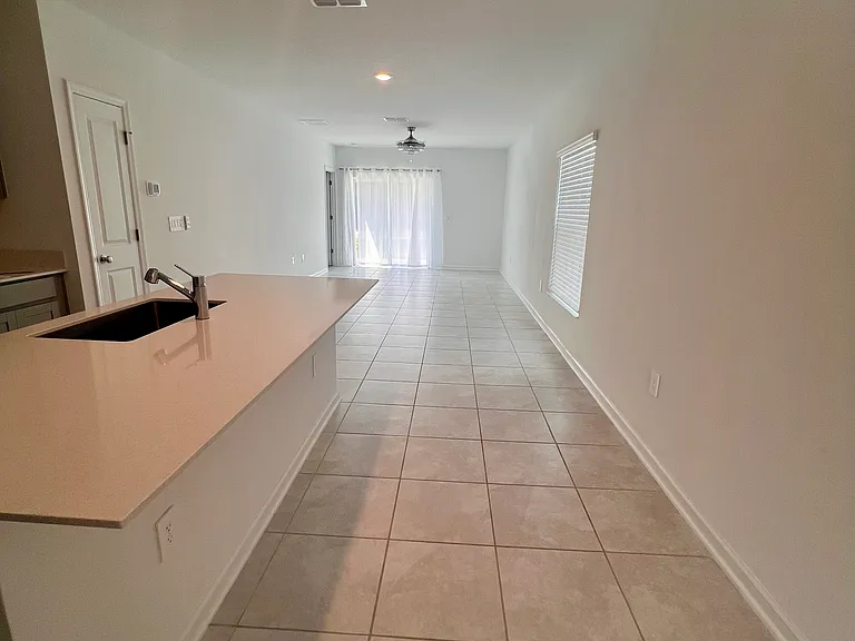 336 Kayden Cv — Photo 15