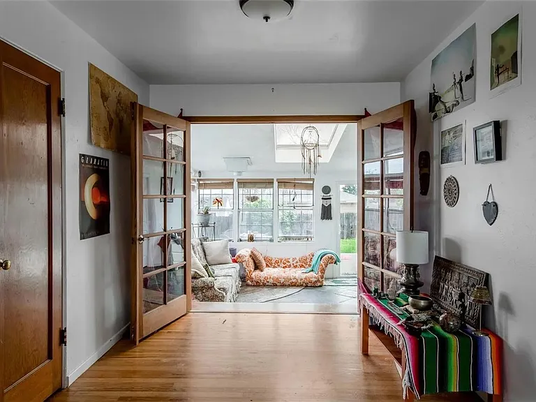 864 S Peterson Way — Photo 10