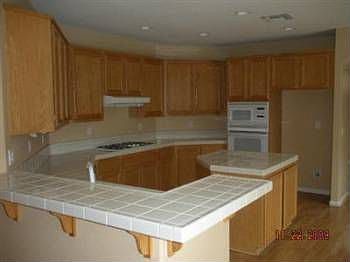 2nd image of 3915 Ginko Way