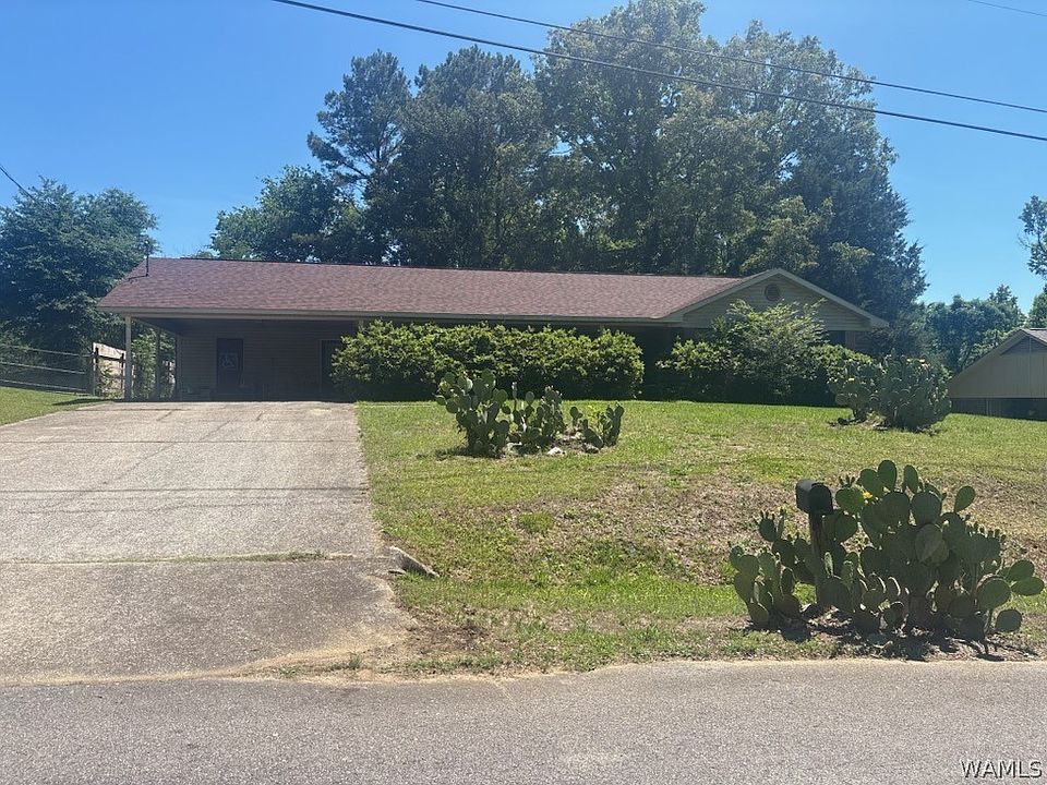 2nd image of 15076 Mountain Brook Rd