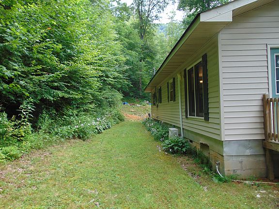 back lawn view from driveway