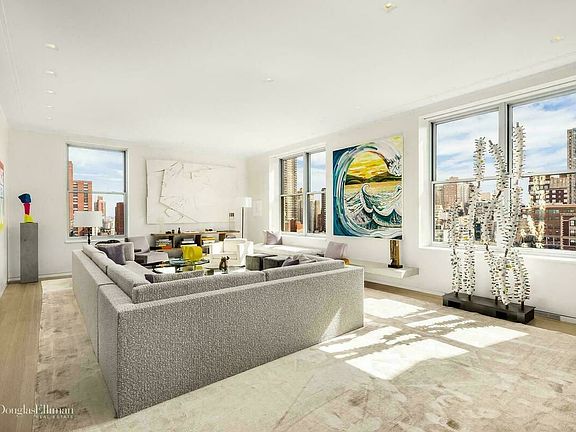 2nd image of 1155 Park Ave #12SE