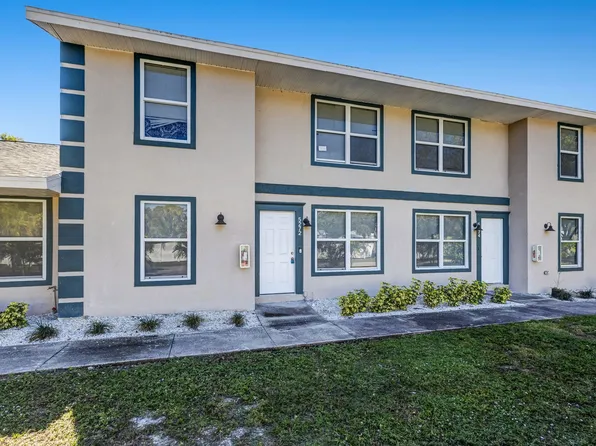 Residences on 16th Villas, 5270 16th Pl SW #5280, Naples, FL 34116