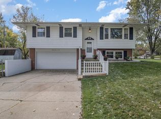 3301 W 74th Pl, Merrillville, IN